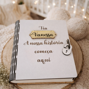 🤍✨ Caixa Livro Personalizada com Body “Aceitas ser a minha Madrinha?”